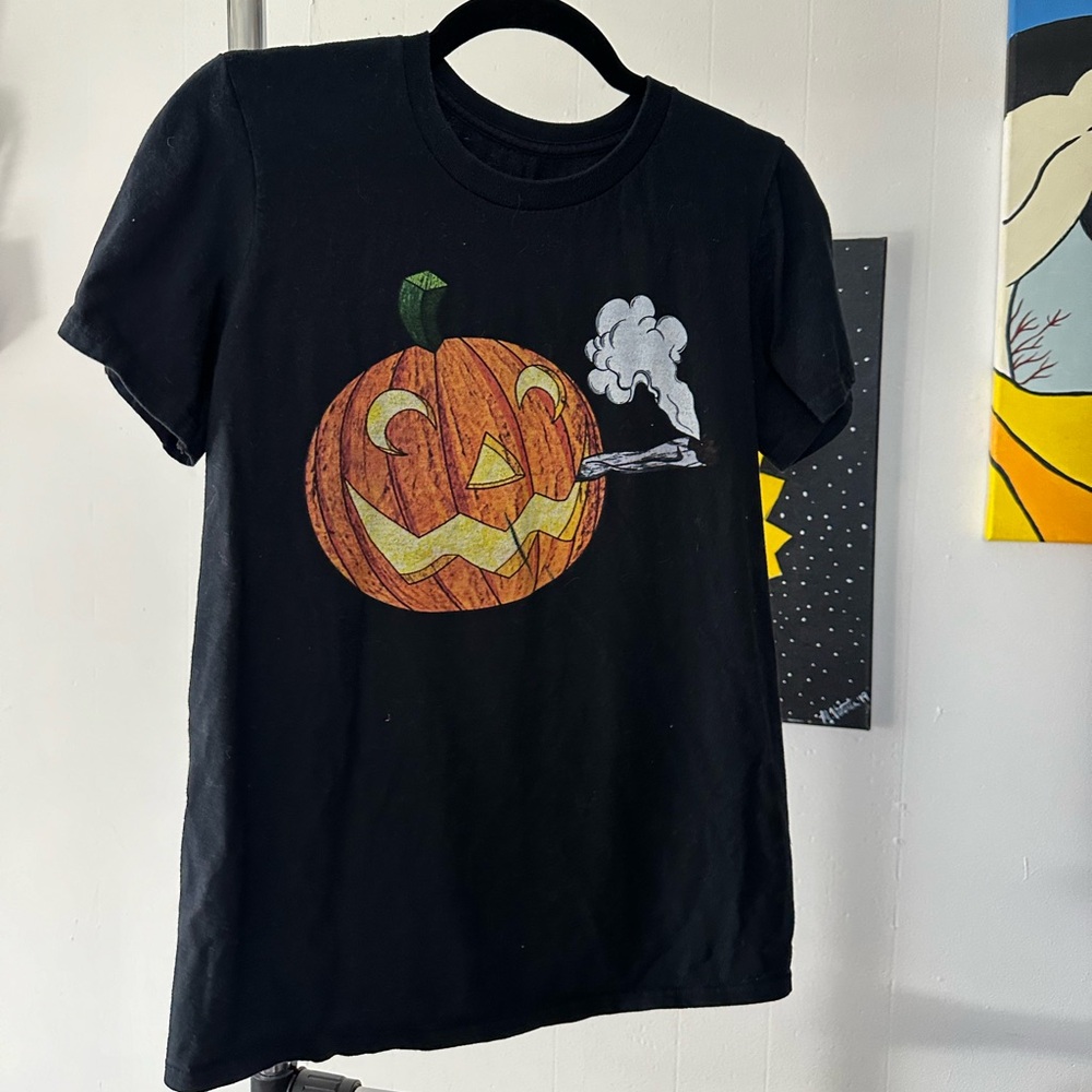 LAST CHANCE Smoking Pumpkin Tee